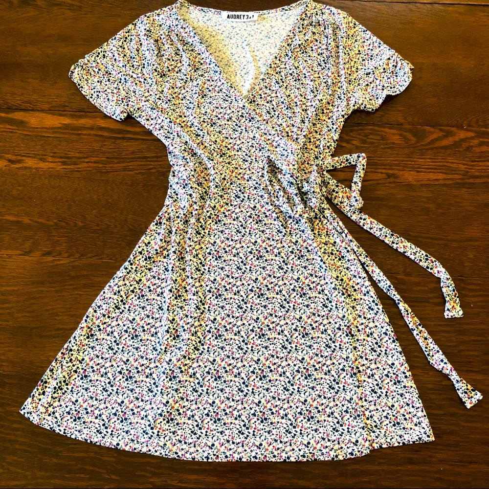 EUC Floral Wrap Dress